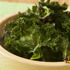 Basil Garlic Parmesan Kale Chips